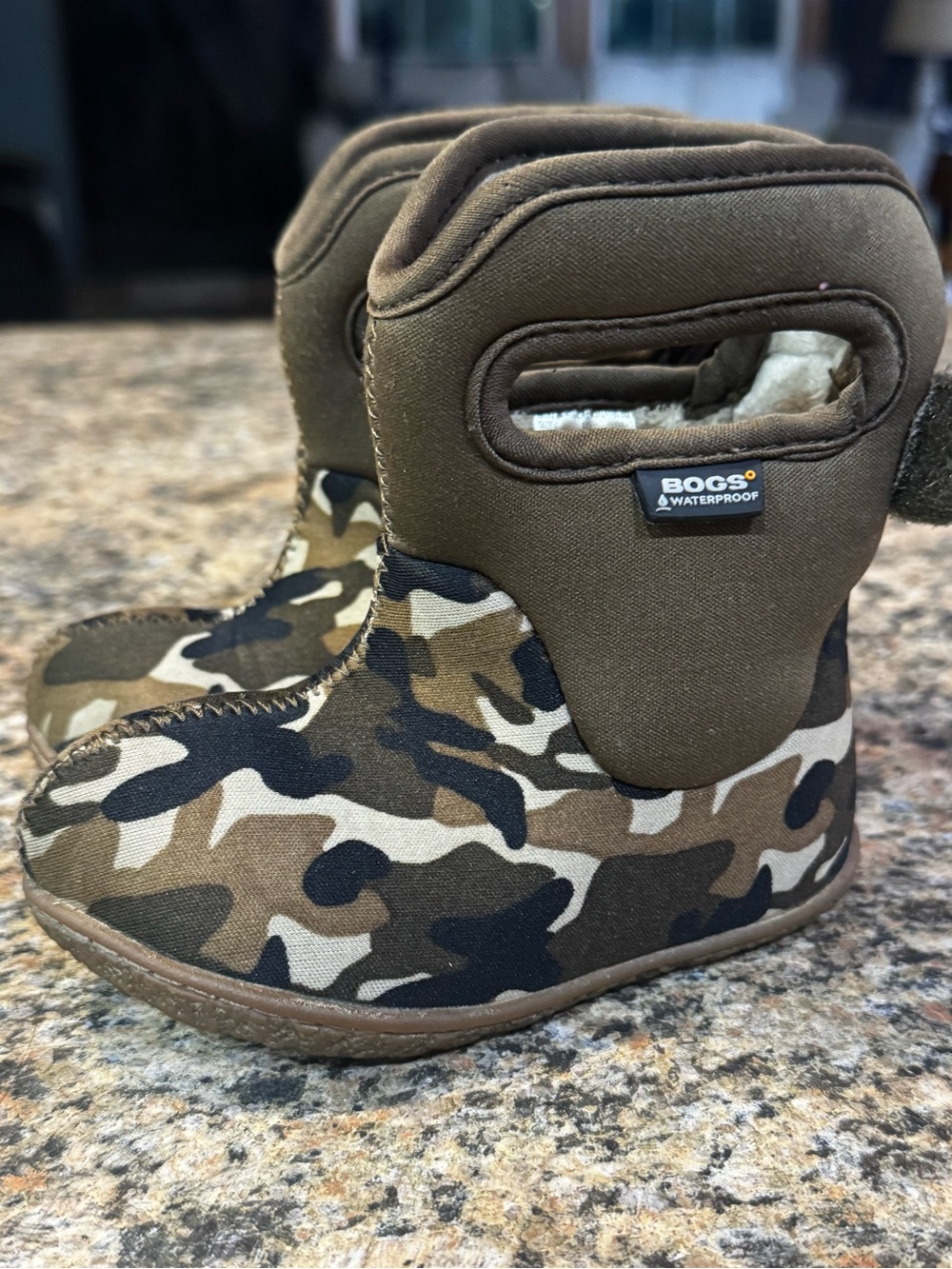BOGS Baby BOGS II Insualted Boots Infants Size 6 Pull On Camo Winter Rain Snow